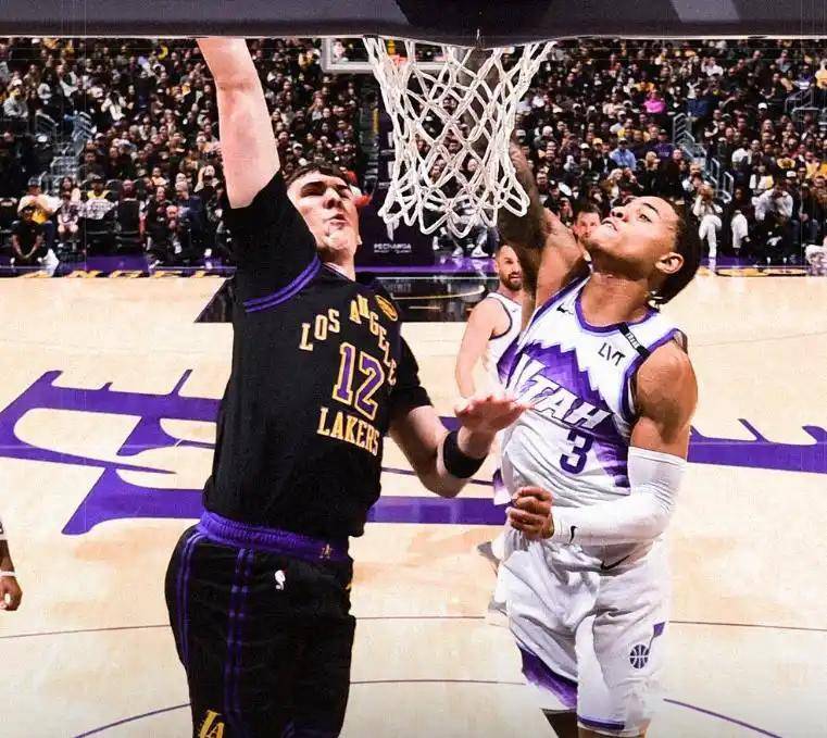 天博娱乐转折点洛杉矶湖人篮板制胜，国王杯集结日攻防权衡，管理层满意，训练强度明显提升的简单介绍